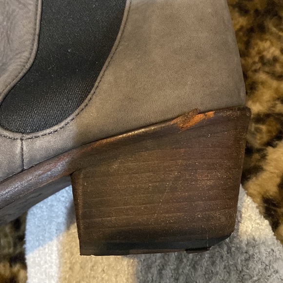 P. Mongo Booties - Picture 7 of 7